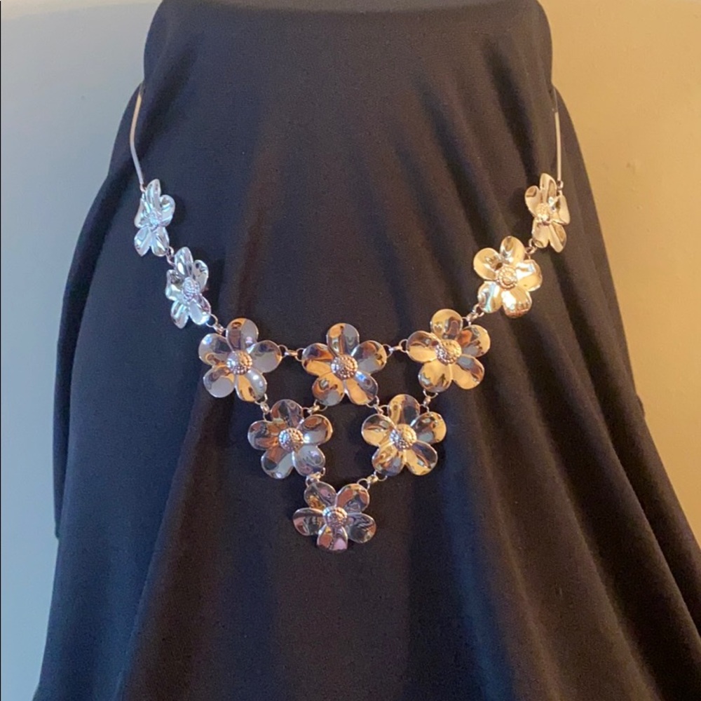 925 Sterling Silver Flower Cluster Necklace